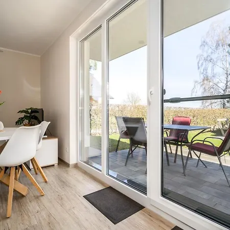 Apartment Strandhaus 2 Eg *